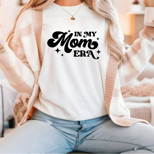 "In My Mom Era" T-Shirt – Because Motherhood is Always in Style 💖✨